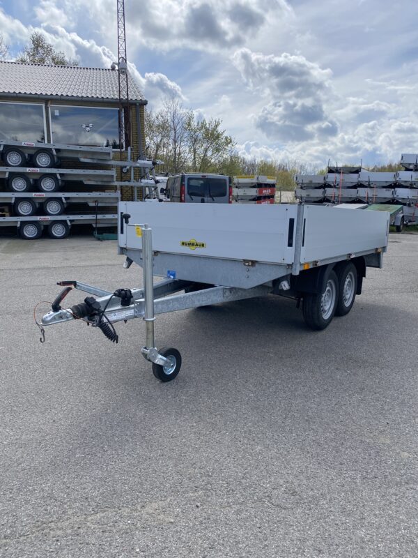 Humbaur model HT 132616 - 1.000 kg. (2021)